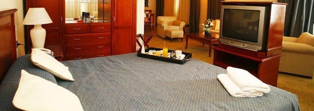 Epic Hotel 비야 메르세데스 외부 사진